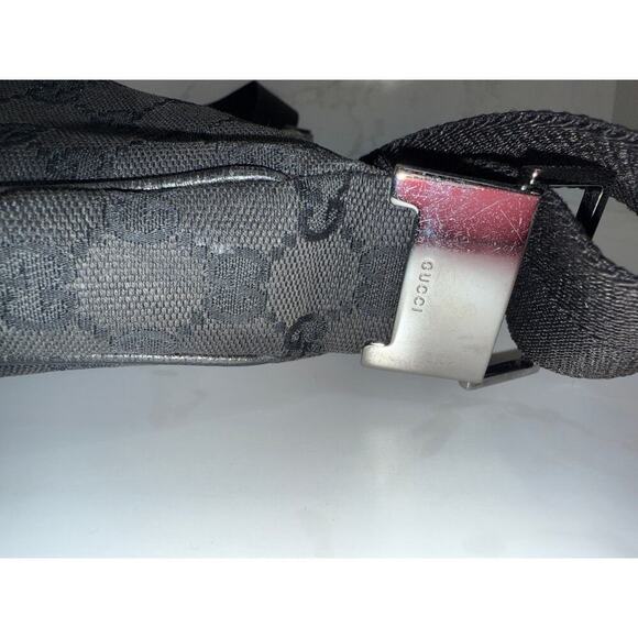 Gucci GG Canvas Half Moon Hobo Bag in Black - Picture 5 of 9